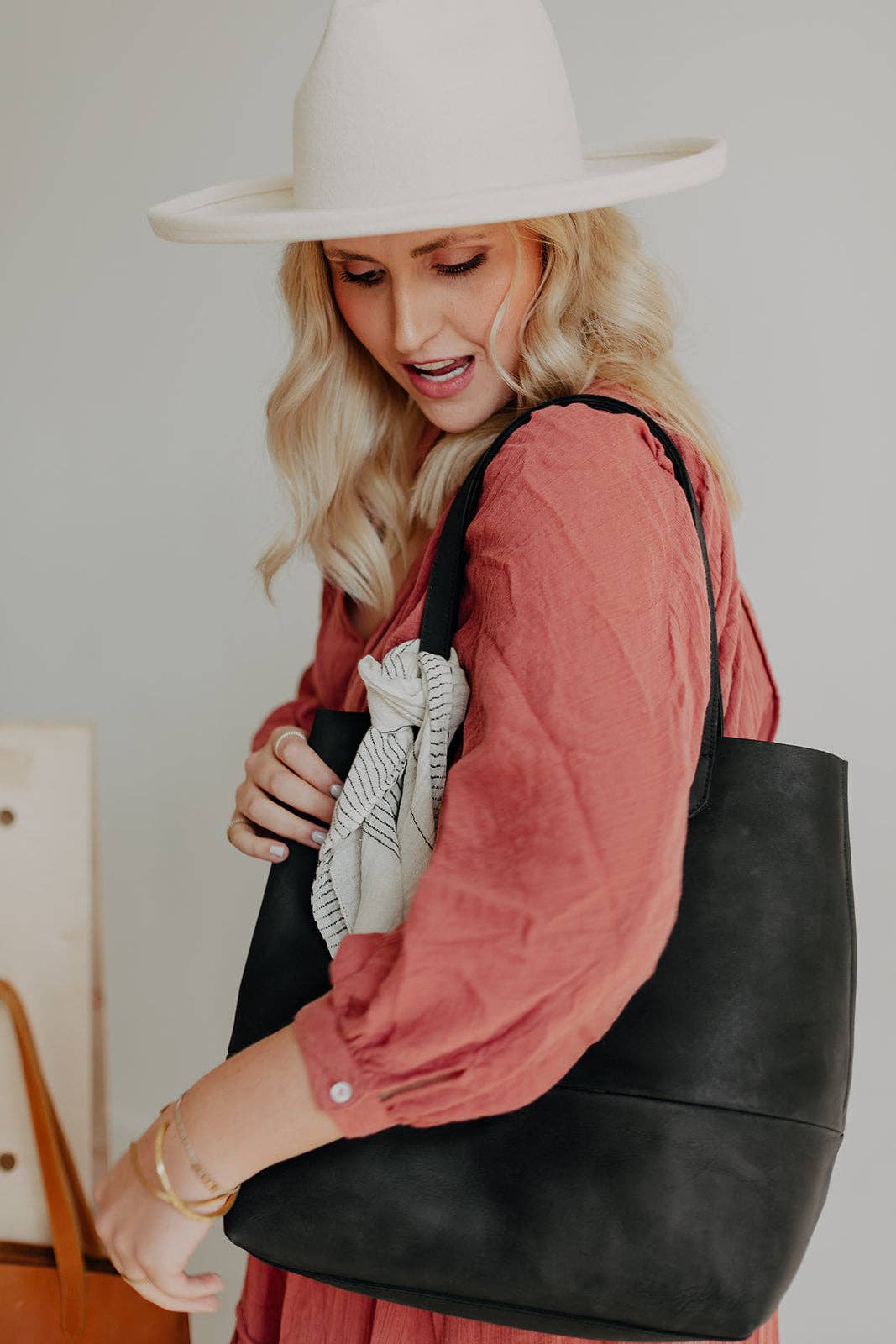 The Everyday Tote- All Black